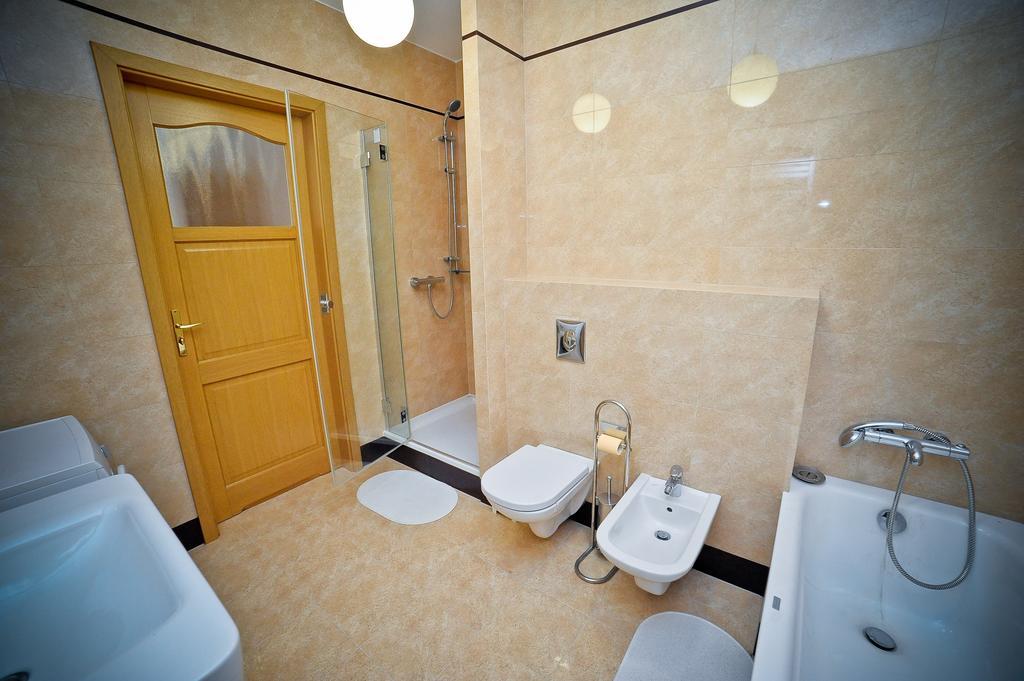 Luxury Rockefeller - Sea Towers Apartment Gdynia Cameră foto